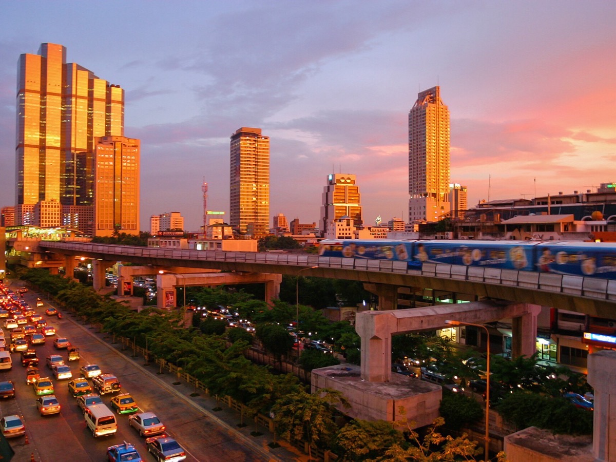 Bangkok, Thailand — Kwashly partner laundry city
